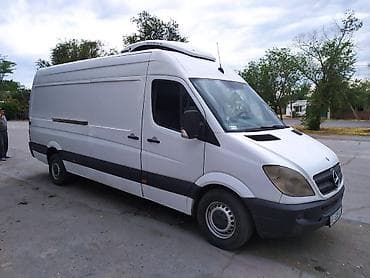 sprinter 4 4: Услуги грузоперевозок спринтер рефрижератор (холодильник) по городу — 2