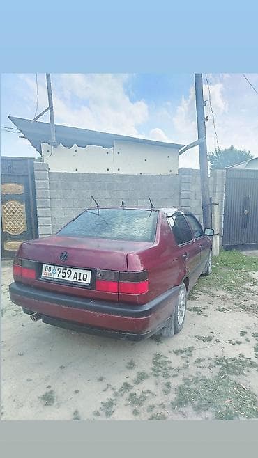 bmw g01: Volkswagen Vento: 1993 г., 1.8 л, Механика, Бензин, Седан — 1