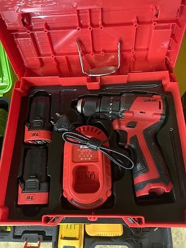 Инструменты: Аккумуляторная дрель‑шуруповерт Cheber BL в кейсе Комплектация: - — 3