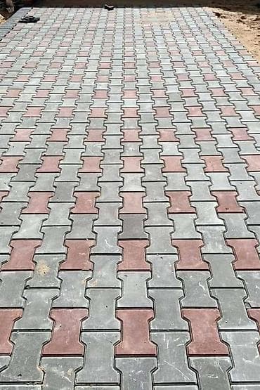 брусчатка кладка: Услуги по укладке брусчатки и тротуарной плитки. Выполняются работы — 5