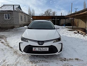 арзан авто уналар: Toyota Corolla: 2021 г., 1.8 л, Автомат, Гибрид, Седан — 3