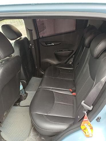 Продажа авто: Chevrolet Spark: 2016 г., 1 л, Автомат, Бензин, Хэтчбэк — 8