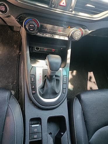 капот к7: Kia K3: 2022 г., 1.6 л, Автомат, Бензин, Седан — 4