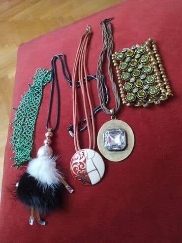 Кулоны и подвески: Кулоны на любой вкус,отличного качества .новые не носили. Цена каждого — 7