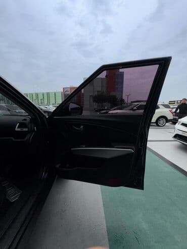 авто из кореи в наличии в бишкеке: Ssangyong : 2019 г., 1.6 л, Автомат, Дизель, Кроссовер — 12