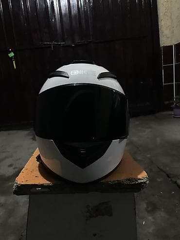 черная форма: Полноразмерный шлем для мото/скутера - Тип: интеграл (закрытый). - — 1