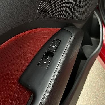 люки крыши: Hyundai Avante: 2018 г., 1.6 л, Автомат, Бензин, Седан — 4