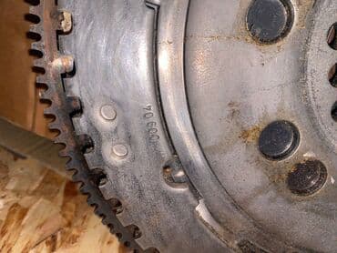 кошелек на пояс женский: Маховик Mercedes-Benz 2000 г., Новый, Оригинал, Германия — 5