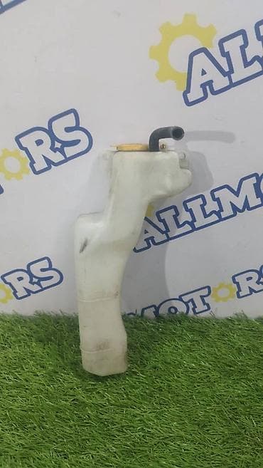 Бачок Subaru 2014 г., Б/у, Оригинал