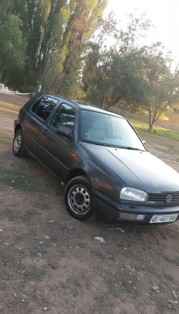 купить аккумулятор для авто в бишкеке: Volkswagen Golf: 1992 г., Механика, Бензиновая, Хэтчбэк — 1