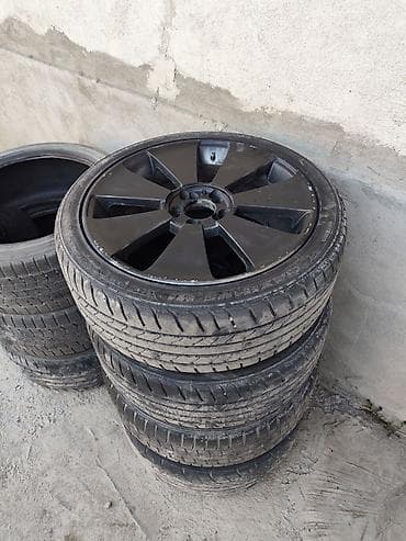 Колеса в сборе 215 / 40 / R 18, Всесезонная, Б/у, Комплект, Легковые, Литые, отверстий - 5