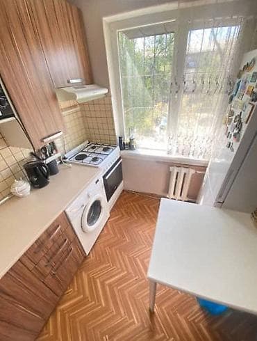 старый толчок квартиры: 1 комната, Риэлтор, Без подселения, С мебелью полностью — 1