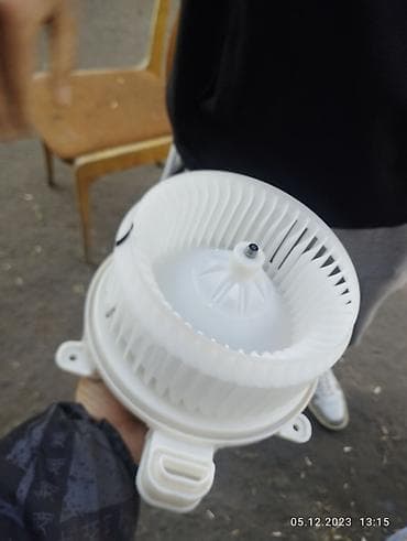 leksus: Дефлектор воздуховода Lexus 2023 г., Б/у, Оригинал, Япония — 3