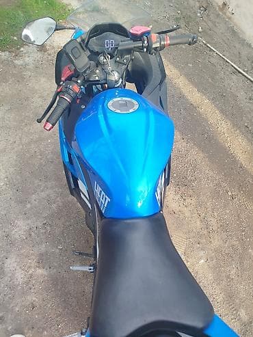 электр мото: Спортивный мотоцикл в обвесе Sport Replica, с яркой синей раскраской и — 3