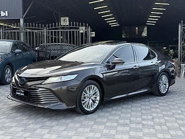 camry 5: Toyota Camry: 2018 г., 2.5 л, Автомат, Гибрид, Седан — 1