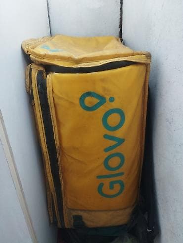 Терморюкзак курьерский Glovo продаю сумку срочно кому нужно звоните - at lalafo.kg Терморюкзак курьерский Glovo продаю сумку срочно кому нужно звоните -