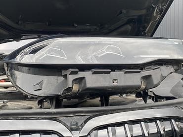 ходовые огни: Передняя правая фара BMW Оригинал — 2