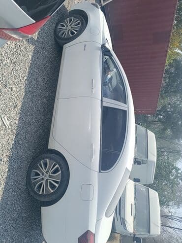 Geely: Geely : 2019 г., Автомат, Электромобиль, Седан — 3