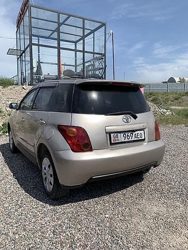 тайота ист фар: Toyota Ist: 2002 г., 1.5 л, Автомат, Бензин, Хэтчбэк — 3