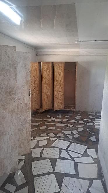 Недвижимость: 11 соток — 7