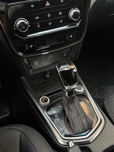 Продажа авто: Ssangyong Tivoli: 2019 г., 1.5 л, Автомат, Бензин, Кроссовер — 10