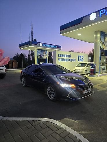 Продажа авто: Toyota Avalon: 2020 г., 2.5 л, Автомат, Гибрид, Седан — 2
