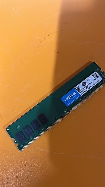 surface pro: Оперативная память (RAM) для ПК, Б/у, Crucial, 16 ГБ, DDR4, 2666 МГц — 1