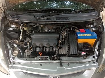 Транспорт: Honda Fit: 2003 г., 1.3 л, Вариатор, Бензин, Хэтчбэк — 6