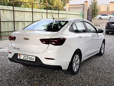 спарк 2007: Chevrolet Onix: 2021 г., 1 л, Автомат, Бензин, Седан — 5