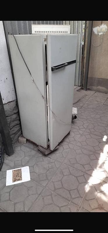 Продается холодильник