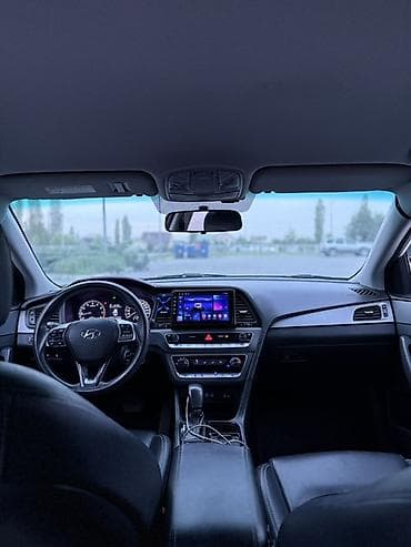 hyunday sonata: Hyundai Sonata: 2018 г., Автомат, Бензин, Седан — 9