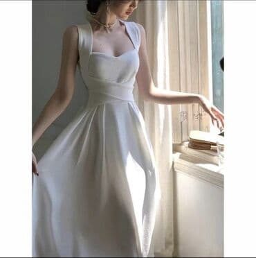 Цена договорная Белое платье,размер М цена:3500 качество