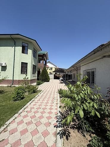 особняк киргизия 1: Продается Особняк в ж/м Ынтымак Площадь 300 кв м Участок 8,7 сот — 3