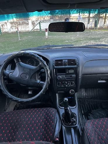 мазда f 323: Mazda 626: 1997 г., 1.8 л, Механика, Бензин, Седан — 5