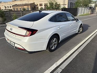 Транспорт: Hyundai Sonata: 2019 г., 2 л, Автомат, Бензин, Седан — 6