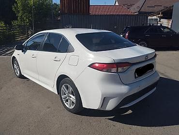 карол: Toyota Corolla: 2021 г., 1.8 л, Автомат, Гибрид, Седан — 6