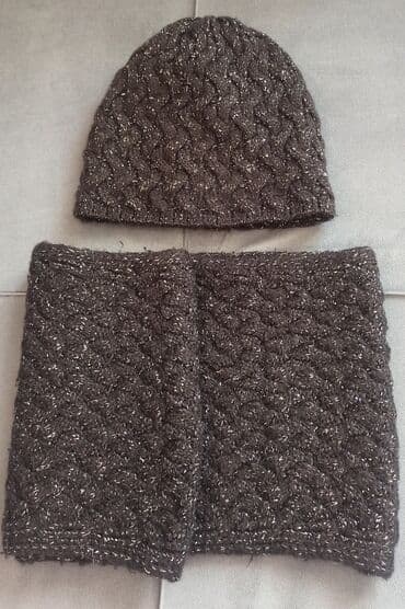 Шапка и шарф, комплект. Черный, с люрексом. Россия. Состояние нового!