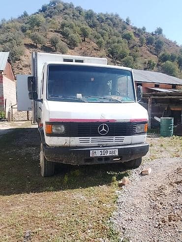 Грузовик, Mercedes-Benz, Дубль