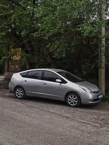 Продажа авто: Toyota Prius: 2008 г., 1.5 л, Вариатор, Гибрид, Хэтчбэк — 3