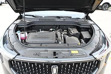 bmw 2000: FAW Besturn: 2021 г., 1.5 л, Робот, Бензин, Кроссовер — 10