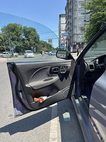Subaru Impreza: 1995 г., 2.5 л, Кол менен иштөөчү, Бензин, Седан — 10