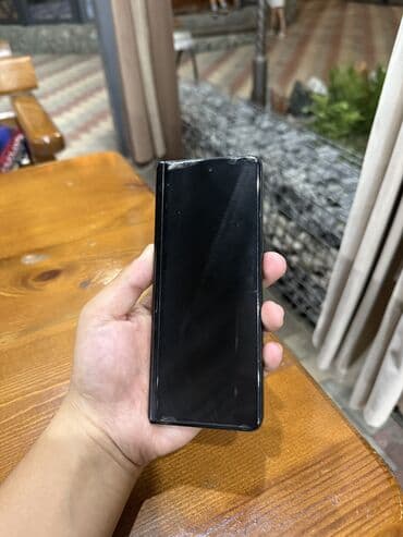 раскладные кнопочные телефоны: Samsung Galaxy Z Flip 3 5G, Колдонулган, 256 ГБ, түсү - Кара — 2