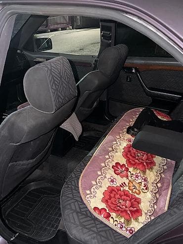 e klass: Mercedes-Benz C-Class: 1994 г., Механика, Седан — 9