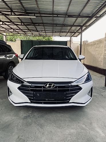 чехлы бу: Hyundai Avante: 2019 г., 1.6 л, Вариатор, Бензин, Седан — 2