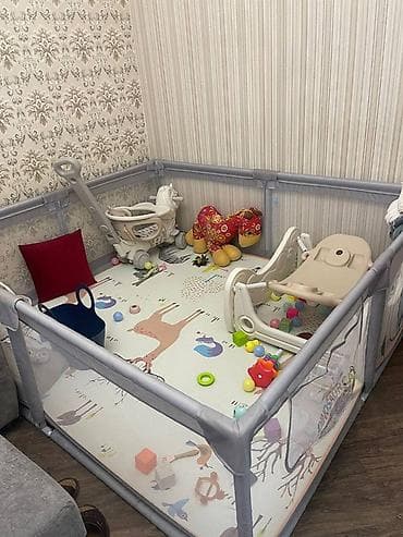 Детский манеж‑ограждение с мягким игровым ковриком 200х180 -