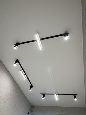 трек потолок: Натяжные потолки с интегрированным освещением - Системы «парящие» и — 4