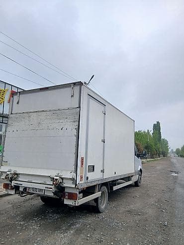 Грузовой фургон Mercedes‑Benz Sprinter с изотермическим кузовом — 4