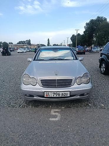 Mercedes-Benz C-Class: 2002 г., 2 л, Автомат, Бензин, Седан at lalafo.kg Mercedes-Benz C-Class: 2002 г., 2 л, Автомат, Бензин, Седан