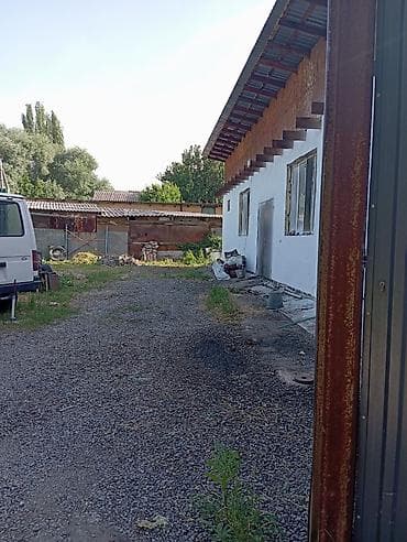 4 bedroom: Срочная цена,продаю 6 800 000, 670$ за м2 получается, продаю 4 — 8