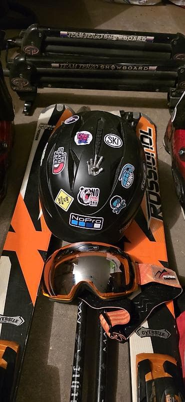 горнолыжное снаряжение: Горнолыжный комплект для катания. лыжи -10000. ботинки - 5000 — 2